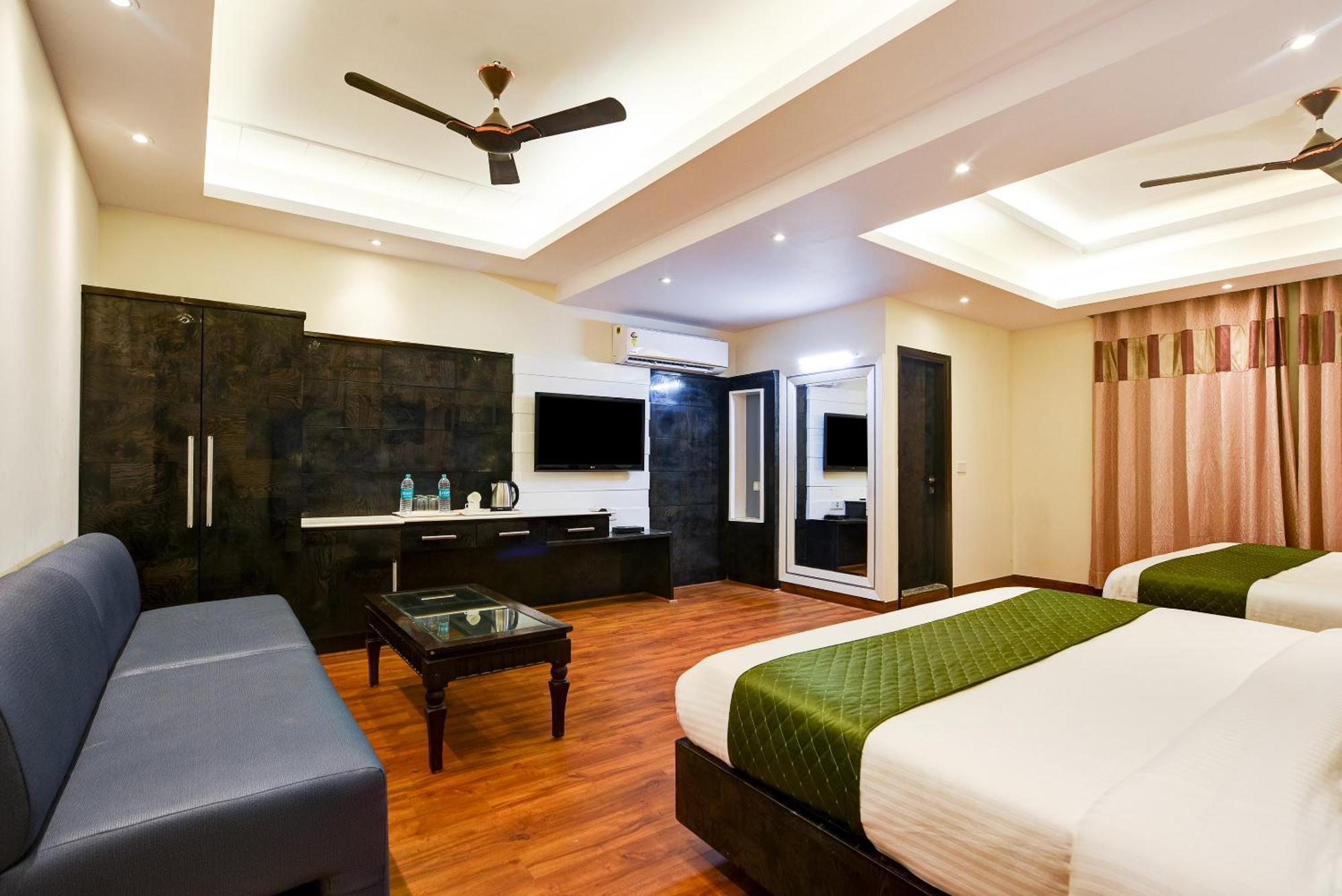 Hotel Geet Deluxe Neu-Delhi Exterior foto