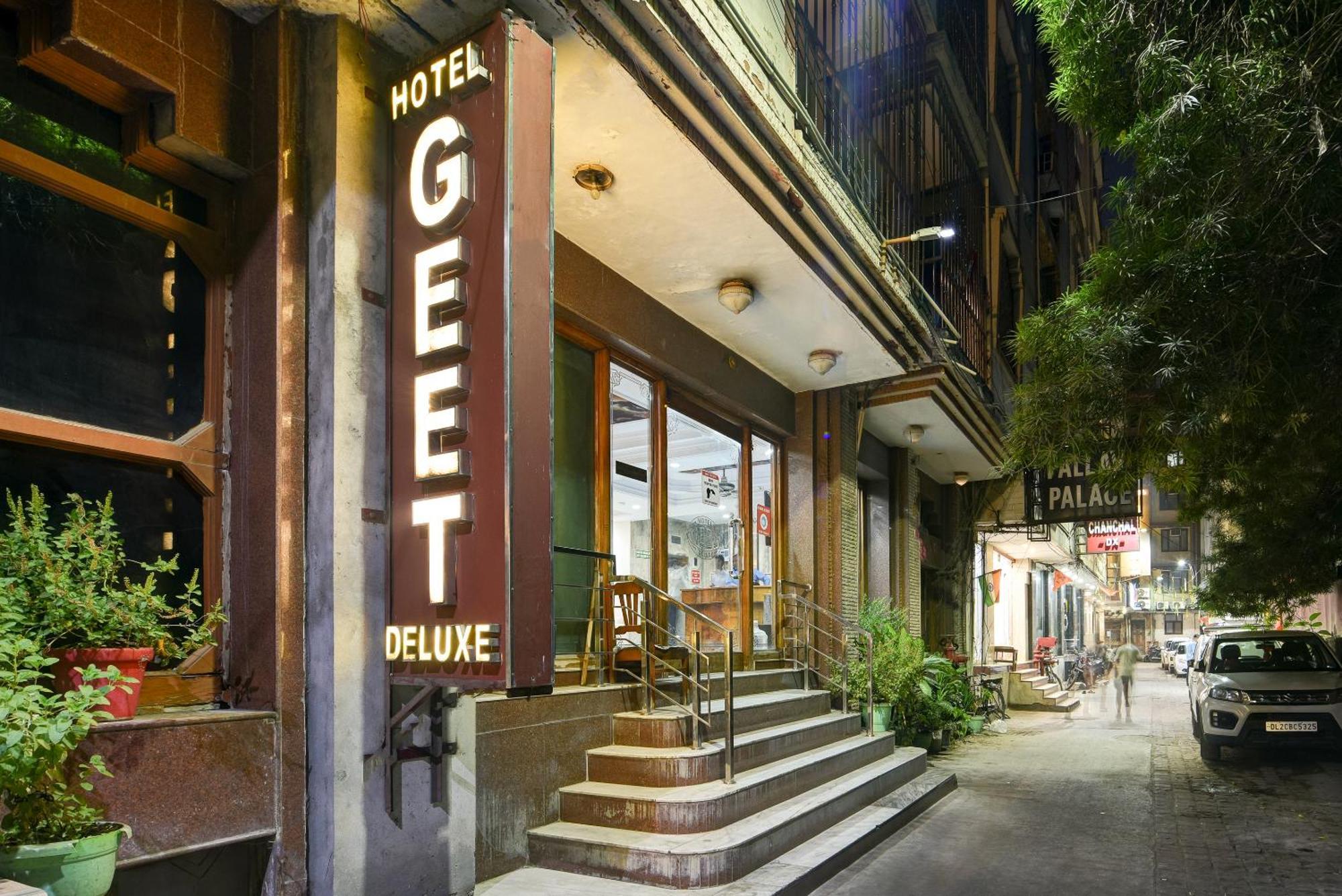 Hotel Geet Deluxe Neu-Delhi Exterior foto